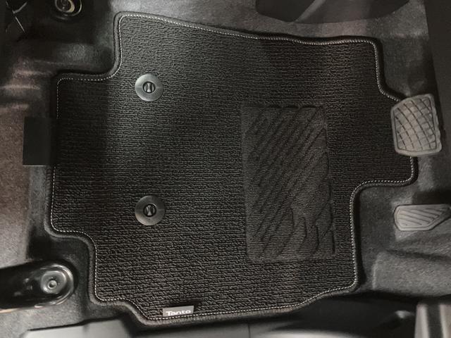 タントカスタムＸ　新車保証継承／衝突支援ブレーキ／残クレ対応車新車保証継承　届出済未使用車　両側電動スライドドア　バックカメラ　電動パーキングブレーキ　衝突支援ブレーキ　誤発信抑制制御機能　ＬＥＤヘッドランプ　前席シートヒーター　オートエアコン　キーフリー（大阪府）の中古車