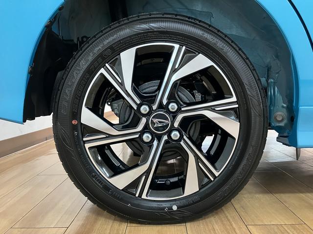 タントカスタムＸ　新車保証継承／衝突支援ブレーキ／残クレ対応車新車保証継承　届出済未使用車　両側電動スライドドア　バックカメラ　電動パーキングブレーキ　衝突支援ブレーキ　誤発信抑制制御機能　ＬＥＤヘッドランプ　前席シートヒーター　オートエアコン　キーフリー（大阪府）の中古車