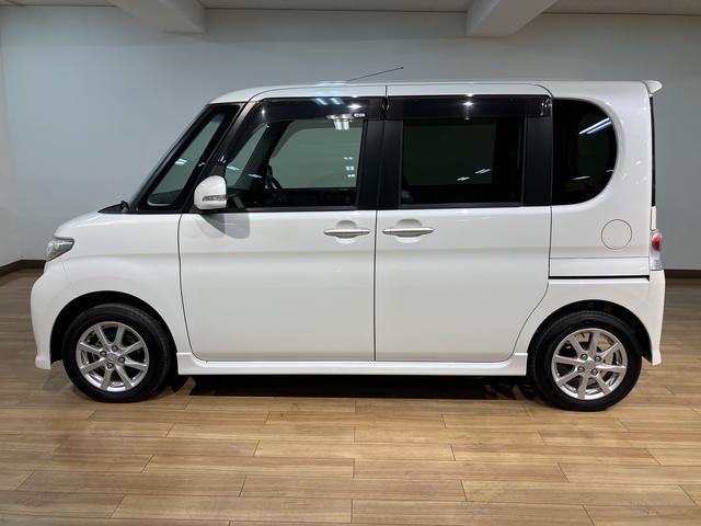 タントカスタムＸ／１年保証／社外ナビ／オートエアコン／電格ミラー／１年間走行距離無制限保証／走行５．１万キロ／社外ナビ／ＢＬＵＥＴＯＯＴＨ／ＵＳＢ／電動格納式ドアミラー／片側電動スライドドア／ＥＴＣ／１４インチアルミホイール／オートエアコン／フロントフォグランプ／（大阪府）の中古車