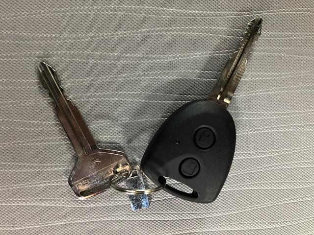 ミライースＸ　ＳＡIII　Ｒ７年式／法規対応済／新車保証継承／キーレスサポカーＳワイド適合　新車保証継承　キーレス　アイドルストップ　　ＬＥＤヘッドライト　前後コーナーセンサー　マニュアルエアコン　オートライト　オートハイビーム　スモークガラス　オーディオレス車（大阪府）の中古車