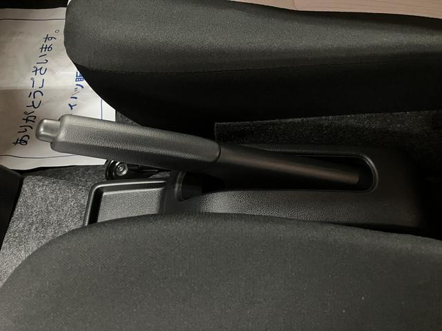 ミライースＸ　ＳＡIII　Ｒ７年式／法規対応済／新車保証継承／キーレスサポカーＳワイド適合　新車保証継承　キーレス　アイドルストップ　　ＬＥＤヘッドライト　前後コーナーセンサー　マニュアルエアコン　オートライト　オートハイビーム　スモークガラス　オーディオレス車（大阪府）の中古車