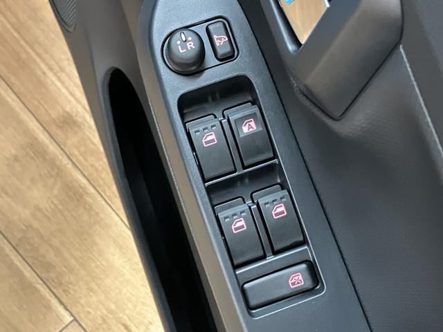 ミライースＸ　ＳＡIII　Ｒ７年／法規対応済／走行４ｋｍ／キーレススマートアシストＩＩＩ　キーレスリモコン　アイドリングストップ　　ＬＥＤヘッドライト　コーナーセンサー　マニュアルエアコン　オートライト　オートハイビーム（大阪府）の中古車