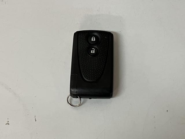 ムーヴＸ　ＡＵＸ入力端子付ＣＤチューナー／１年保証／認定中古車／車検整備付　ハロゲンヘッドライト　社外品前後ドライブレコーダー　ＡＵＸ入力端子付ＣＤステレオ　オートエアコン　キーフリー　電動格納ミラー　パワーウィンドウ　盗難防止セキュリティアラーム　アルミホイール（大阪府）の中古車