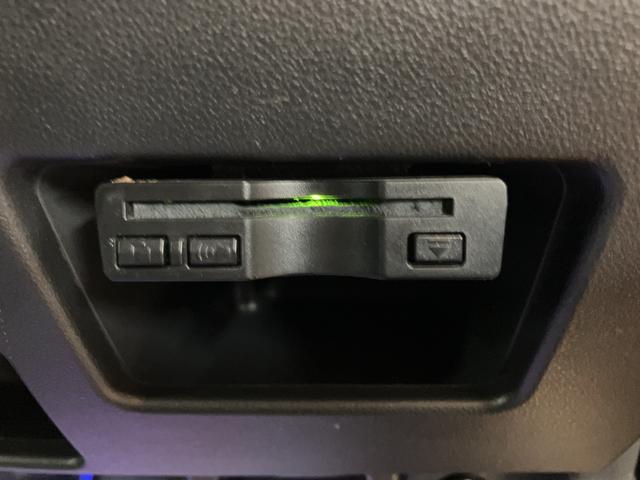 タントカスタムＲＳ　トップエディションＳＡII　ナビ／バックカメラスマートアシストＩＩ　ＬＥＤヘッドライト／フォグ　ナビ　バックカメラ　ＦＲドラレコ　ＥＴＣ　両側電動スライドドア　キーフリー　オートエアコン　電動格納ミラー　ＴＶコントロールキット（大阪府）の中古車