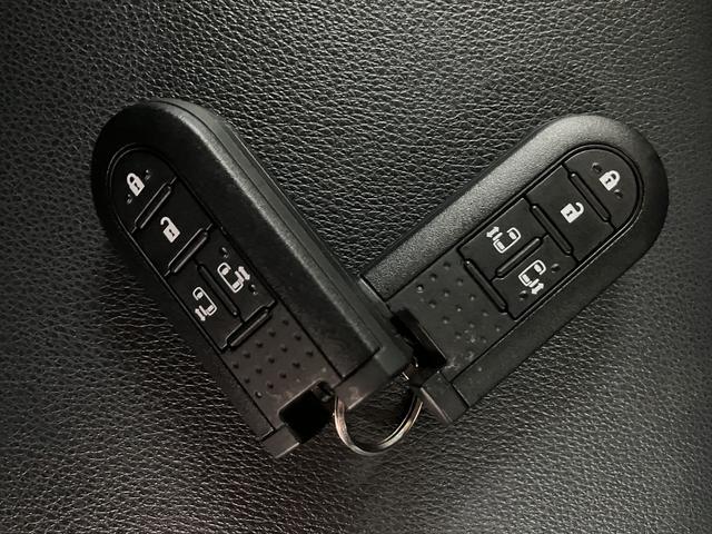 タントカスタムＲＳ　トップエディションＳＡII　ナビ／バックカメラスマートアシストＩＩ　ＬＥＤヘッドライト／フォグ　ナビ　バックカメラ　ＦＲドラレコ　ＥＴＣ　両側電動スライドドア　キーフリー　オートエアコン　電動格納ミラー　ＴＶコントロールキット（大阪府）の中古車