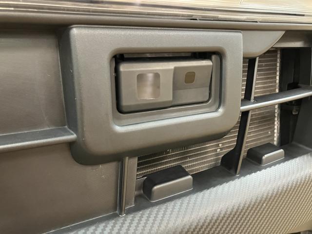 タントカスタムＲＳ　トップエディションＳＡII　ナビ／バックカメラスマートアシストＩＩ　ＬＥＤヘッドライト／フォグ　ナビ　バックカメラ　ＦＲドラレコ　ＥＴＣ　両側電動スライドドア　キーフリー　オートエアコン　電動格納ミラー　ＴＶコントロールキット（大阪府）の中古車