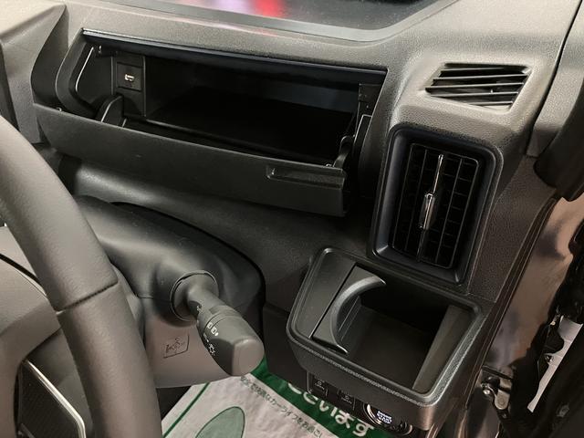 タントカスタムＲＳ　Ｒ７年式／バックカメラ対応／両側電動スライドターボ　スマートアシスト　バックカメラ　両側リヤパワースライドドア　プッシュボタンエンジンスタート　シートヒーター　ＬＥＤヘッドライト　アルミホイール　オートエアコン　オートライト　ＡＢＳ（大阪府）の中古車