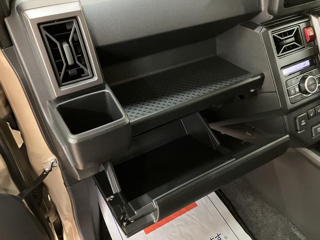 タフトＧターボ　ダーククロムベンチャー　バックカメラ対応スカイフィールトップ　アダプティブクルーズコントロール　ＬＥＤヘッド／フォグ　運／助シートヒーター　プッシュボタンスタート　キーフリー　電動パーキングブレーキ　バックカメラ　１５インチアルミホイール（大阪府）の中古車