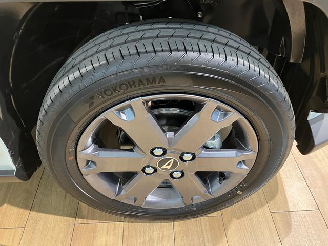 タフトＧターボ　ダーククロムベンチャー　Ｒ７年式／バックカメラ対応スカイフィールトップ　アダプティブクルーズコントロール　ＬＥＤヘッド／フォグ　運／助シートヒーター　プッシュボタンスタート　キーフリー　電動パーキングブレーキ　バックカメラ　１５インチアルミホイール（大阪府）の中古車