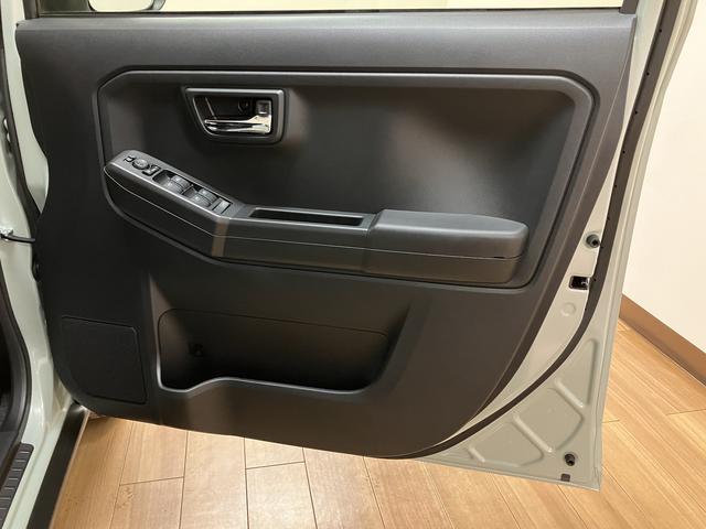 タフトＧターボ　ダーククロムベンチャー　Ｒ７年式／バックカメラ対応スカイフィールトップ　アダプティブクルーズコントロール　ＬＥＤヘッド／フォグ　運／助シートヒーター　プッシュボタンスタート　キーフリー　電動パーキングブレーキ　バックカメラ　１５インチアルミホイール（大阪府）の中古車