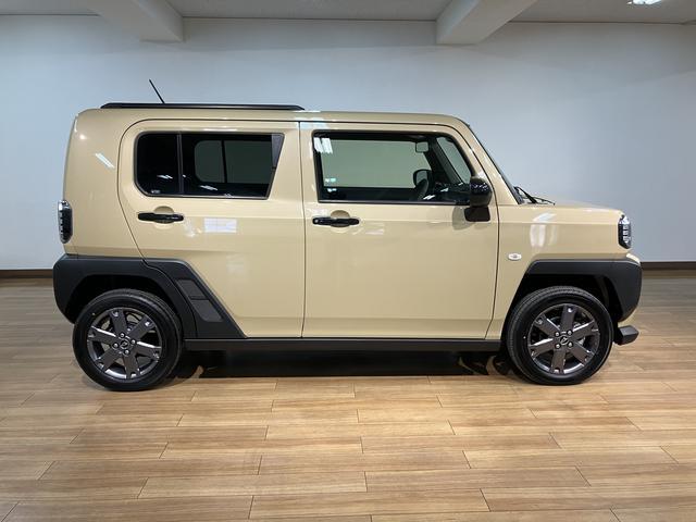 タフトＧターボ　ダーククロムベンチャー　２５年ナビ／ＦＲドラレコスカイフィールトップ　アダプティブクルーズコントロール　ＬＥＤヘッド／フォグ　運／助シートヒーター　プッシュボタンスタート　キーフリー　電動パーキングブレーキ　バックカメラ　１５インチアルミホイール（大阪府）の中古車