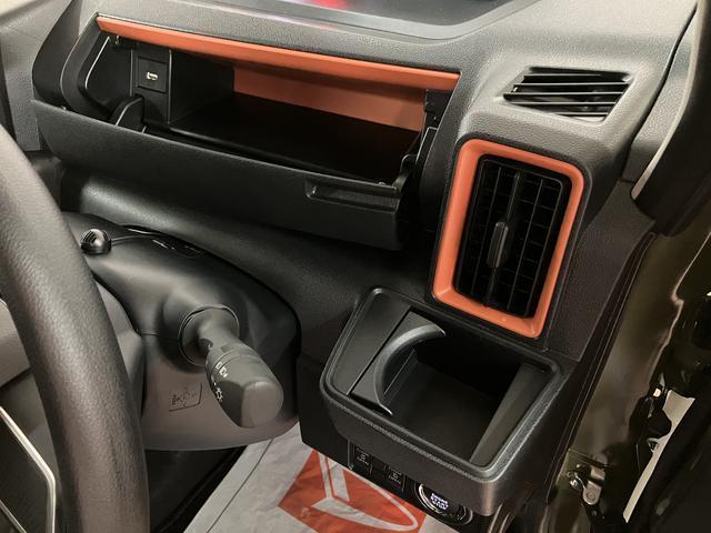 タントファンクロス 25年ナビ/バックカメラ/FRドラレコスマートアシスト バックカメラ 両側リヤパワースライドドア プッシュボタンエンジンスタート シートヒーター LEDヘッドライト アルミホイール オートエアコン オートライト ABS(大阪府)の中古車