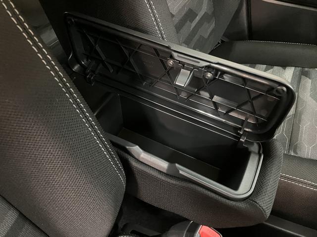 タフトGターボ ダーククロムベンチャー 25年ナビ/FRドラレコスカイフィールトップ アダプティブクルーズコントロール LEDヘッド/フォグ 運/助シートヒーター プッシュボタンスタート キーフリー 電動パーキングブレーキ バックカメラ 15インチアルミホイール(大阪府)の中古車