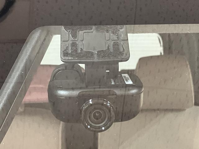 ムーヴキャンバスＧメイクアップリミテッドＳＡIII　パノラマカメラ／ドラレコスマートアシストＩＩＩ　ＬＥＤヘッドライト／フォグ　８インチナビ　パノラマカメラ　ドライブレコーダー　両側電動スライドドア　キーフリー　オートエアコン　盗難防止セキュリティアラーム（大阪府）の中古車