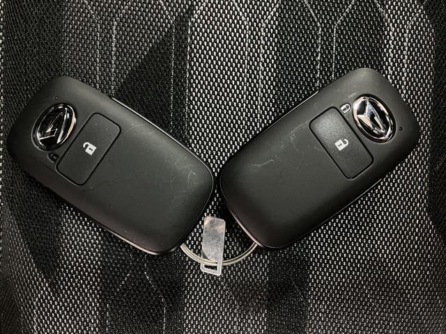 タフトG ダーククロムベンチャー バックカメラ対応/ガラスルーフスマートアシスト 前後コーナーセンサー 前席シートヒーター スカイフィールトップ オートマチックハイビーム LEDヘッドライト/フォグ オートブレーキホールド スマートキー アルミホイール(大阪府)の中古車