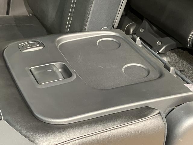 タントカスタムＲＳ　トップエディションＳＡIII　サポカーＳワイドターボエンジン　衝突回避軽減ブレーキ　誤発進抑制機能　ＬＥＤヘッドライト／フォグ　オーディオレス　バックカメラ対応　オートエアコン　キーフリー　両側電動スライドドア　シートヒーター　１５インチアルミ（大阪府）の中古車