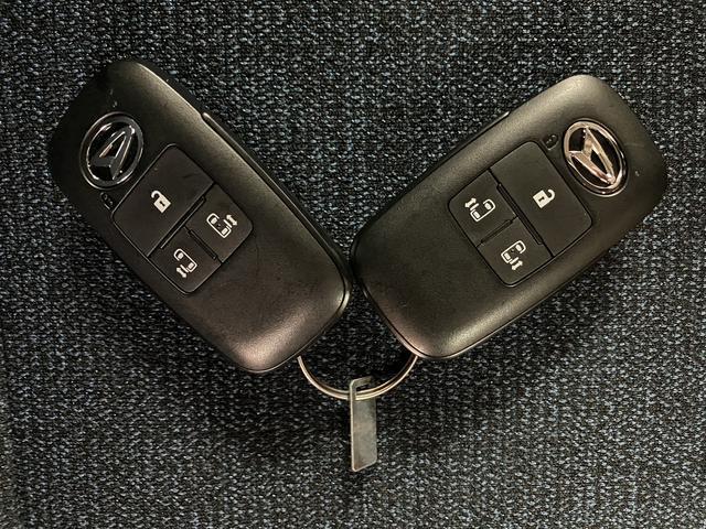 ムーヴキャンバスセオリーＧ　Ｒ７年式／バックカメラ対応／両側パワスラＲ７年式走行４ｋｍ／バックカメラ対応車／ステアリングスイッチ／前席シートヒーター／電動パーキングブレーキ／両側パワースライドドア／ＬＥＤヘッドライト・フォグランプ／オートエアコン／キーフリー（大阪府）の中古車