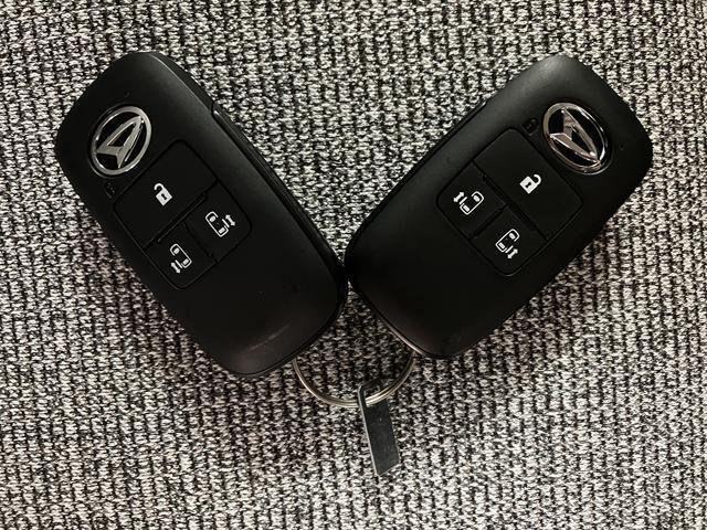 ムーヴキャンバスストライプスＧターボ　２５年ナビ／ＦＲドラレコ／バックカメラサポカーＳワイド適合　バックカメラ対応　ＵＳＢ接続端子　電動パーキングブレーキ　シートヒーター　両側オートスライドドア　Ｐスタート　ホッとカップホルダー　キーフリー（大阪府）の中古車