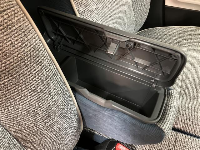 ムーヴキャンバスストライプスＧ　２５年ナビ／ＦＲドラレコ／バックカメラサポカーＳワイド適合　バックカメラ対応　ＵＳＢ接続端子　電動パーキングブレーキ　シートヒーター　両側オートスライドドア　Ｐスタート　ホッとカップホルダー　キーフリー（大阪府）の中古車