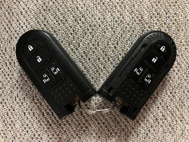 ムーヴキャンバスＸリミテッド　ＳＡII　ＡＵＸ入力端子付ＣＤ／両側ＰＳＤ※修復歴有　スマートアシストＩＩ　ハロゲンヘッド／フォグ　ＡＵＸ入力端子付ＣＤチューナー　両側電動スライドドア　キーフリー　オートエアコン　電動格納ミラー　盗難防止セキュリティアラーム　置き楽ボックス（大阪府）の中古車