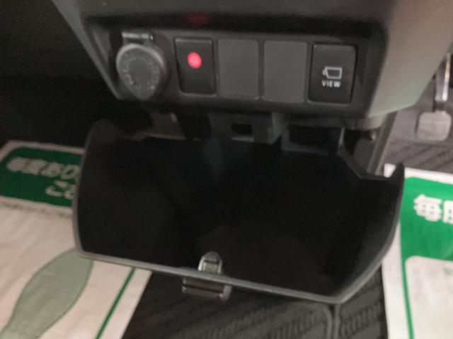 トールカスタムＧ　ターボ　ＳＡII　ナビ／パノラマカメラ／クルコンスマートアシストＩＩ　ＬＥＤヘッドライト／フォグ　ナビ　パノラマカメラ　ドラレコ　クルーズコントロール　キーフリー　両側電動スライドドア　ＴＶコントロールキット　電動格納ミラー　ＥＴＣ　オートエアコン（大阪府）の中古車