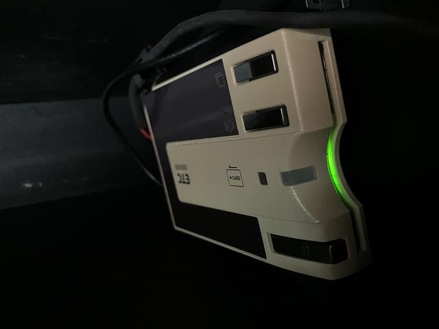 トールカスタムＧ　ターボ　ＳＡII　ナビ／パノラマカメラ／クルコンスマートアシストＩＩ　ＬＥＤヘッドライト／フォグ　ナビ　パノラマカメラ　ドラレコ　クルーズコントロール　キーフリー　両側電動スライドドア　ＴＶコントロールキット　電動格納ミラー　ＥＴＣ　オートエアコン（大阪府）の中古車