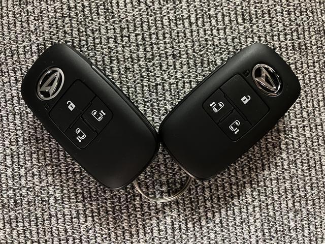 ムーヴキャンバスストライプスＧターボ　弊社元試乗車／ナビ／バックカメラサポカーＳワイド適合　ＵＳＢ接続端子　電動パーキングブレーキ　シートヒーター　両側オートスライドドア　Ｐスタート　全車速追従機能付ＡＣＣ　ホッとカップホルダー　キーフリー（大阪府）の中古車