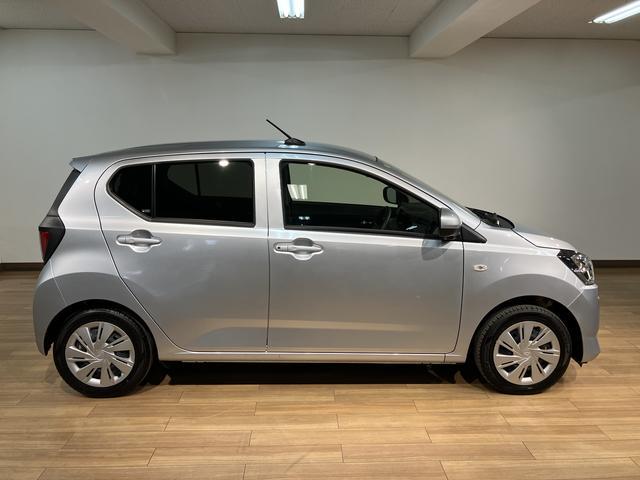 ミライースＸ　ＳＡIII　弊社元試乗車／走行０．２万ｋｍ／バックカメラスマートアシストＩＩＩ　キーレスリモコン　アイドリングストップ　　ＬＥＤヘッドライト　コーナーセンサー　マニュアルエアコン　オートライト　オートハイビーム（大阪府）の中古車