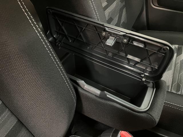 タフトＧターボクロムベンチャー　弊社元試乗車／２５年ナビ／Ｂカメラスカイフィールトップ　アダプティブクルーズコントロール　ＬＥＤヘッド／フォグ　運／助シートヒーター　プッシュボタンスタート　キーフリー　電動パーキングブレーキ　バックカメラ　１５インチアルミホイール（大阪府）の中古車