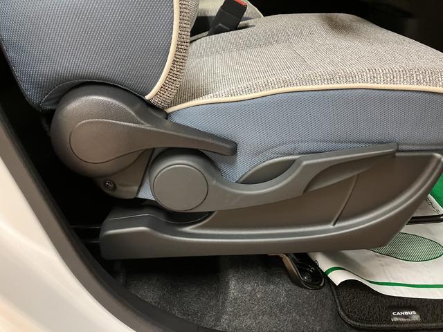 ムーヴキャンバスストライプスＧ　Ｒ７年式／２５年ナビ／バックカメラ／ドラレコサポカーＳワイド適合　バックカメラ対応　ＵＳＢ接続端子　電動パーキングブレーキ　シートヒーター　両側オートスライドドア　Ｐスタート　ホッとカップホルダー　キーフリー（大阪府）の中古車