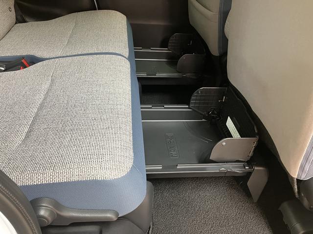 ムーヴキャンバスストライプスＧ　弊社元試乗車／２５年ナビ／バックカメラサポカーＳワイド適合　バックカメラ対応　ＵＳＢ接続端子　電動パーキングブレーキ　シートヒーター　両側オートスライドドア　Ｐスタート　ホッとカップホルダー　キーフリー（大阪府）の中古車