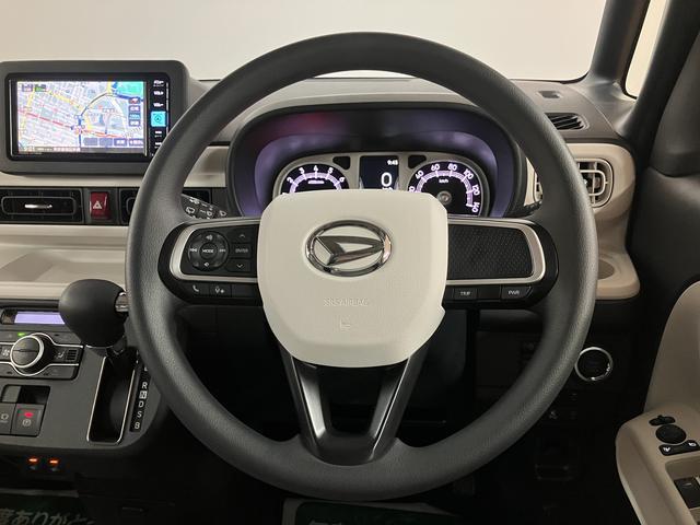 ムーヴキャンバスストライプスG 弊社元試乗車/25年モデルナビ/バックカメラサポカーSワイド適合 25年モデルナビ バックカメラ対応 USB接続端子 電動パーキングブレーキ シートヒーター 両側オートスライドドア Pスタート ホッとカップホルダー キーフリー(大阪府)の中古車