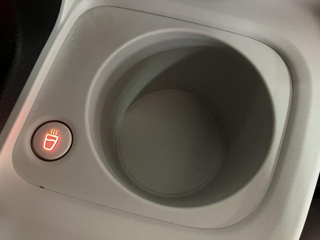 ムーヴキャンバスストライプスG 弊社元試乗車/25年モデルナビ/バックカメラサポカーSワイド適合 25年モデルナビ バックカメラ対応 USB接続端子 電動パーキングブレーキ シートヒーター 両側オートスライドドア Pスタート ホッとカップホルダー キーフリー(大阪府)の中古車