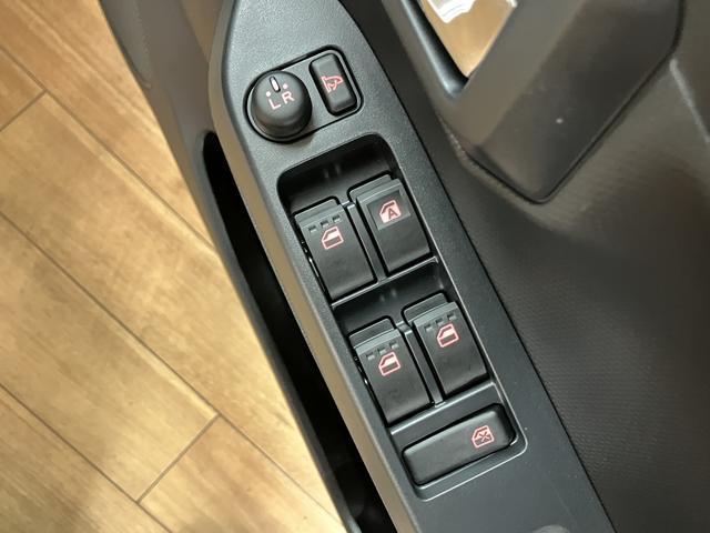 ミライースＸ　ＳＡIII　Ｒ７年式／法規対応済／走行５ｋｍ／キーレススマートアシストＩＩＩ　キーレスリモコン　アイドリングストップ　　ＬＥＤヘッドライト　コーナーセンサー　マニュアルエアコン　オートライト　オートハイビーム（大阪府）の中古車