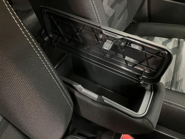 タフトＧターボ　クロムベンチャー　弊社元試乗車／ＡＣＣ／Ｂカメラスカイフィールトップ　アダプティブクルーズコントロール　ＬＥＤヘッド／フォグ　運／助シートヒーター　プッシュボタンスタート　キーフリー　電動パーキングブレーキ　バックカメラ　１５インチアルミホイール（大阪府）の中古車