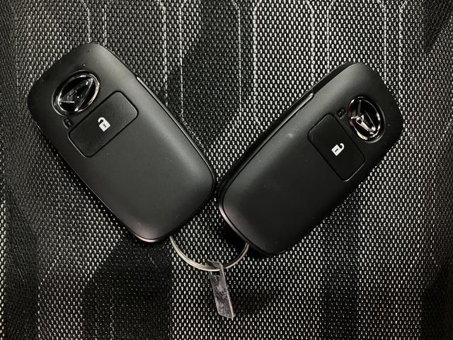 タフトGターボ クロムベンチャー 弊社元試乗車/ACC/Bカメラスカイフィールトップ アダプティブクルーズコントロール LEDヘッド/フォグ 運/助シートヒーター プッシュボタンスタート キーフリー 電動パーキングブレーキ バックカメラ 15インチアルミホイール(大阪府)の中古車