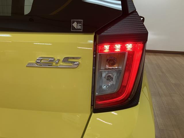 ミライースX SAIIIR7年届出済未使用車 LEDヘッドライト キーレスエントリー オーディオレス車 電動格納ドアミラー コーナーセンサー カーペットマット ダイハツ認定中古車(大阪府)の中古車