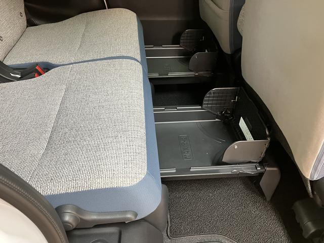 ムーヴキャンバスストライプスGターボ サポカーSワイド適合 認定中古車元弊社試乗車・ターボエンジン・純正メモリーナビ・バックカメラ・ETC車載器・全車速追従機能クルーズコントロール・衝突回避軽減ブレーキ・誤発進抑制機能・シートヒーター・両側電動スライドドア(大阪府)の中古車