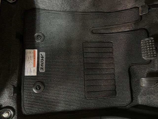 ムーヴカスタム　Ｘリミテッド　ナビ／バックカメラ／走行３．７万キロＬＥＤヘッドライト　フォグランプ　ワンセグ純正ナビ　バックカメラ　オートエアコン　キーフリー　電動格納ミラー　盗難防止セキュリティアラーム　アルミホイール（大阪府）の中古車