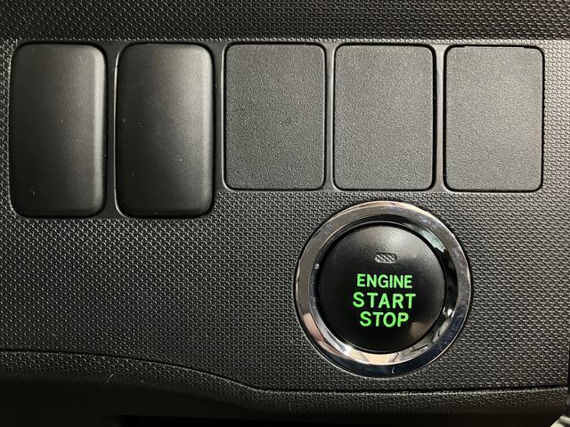 ムーヴカスタム　Ｘリミテッド　ナビ／バックカメラ／走行３．７万キロＬＥＤヘッドライト　フォグランプ　ワンセグ純正ナビ　バックカメラ　オートエアコン　キーフリー　電動格納ミラー　盗難防止セキュリティアラーム　アルミホイール（大阪府）の中古車