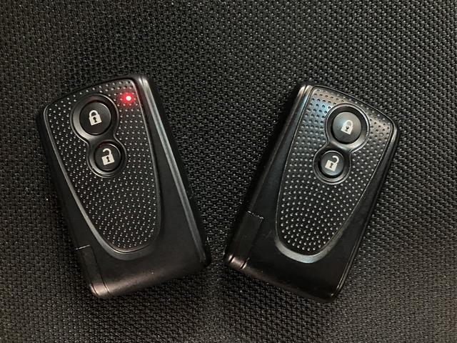 ムーヴカスタム　Ｘリミテッド　ナビ／バックカメラ／走行３．７万キロＬＥＤヘッドライト　フォグランプ　ワンセグ純正ナビ　バックカメラ　オートエアコン　キーフリー　電動格納ミラー　盗難防止セキュリティアラーム　アルミホイール（大阪府）の中古車