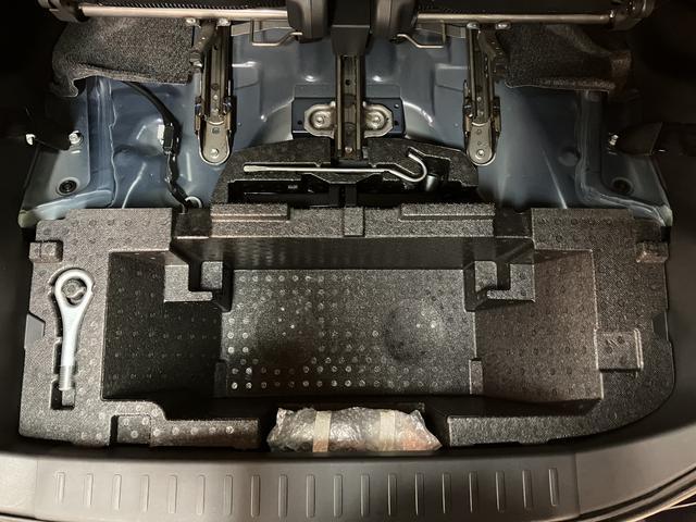 ムーヴカスタム　Ｘリミテッド　ナビ／バックカメラ／走行３．７万キロＬＥＤヘッドライト　フォグランプ　ワンセグ純正ナビ　バックカメラ　オートエアコン　キーフリー　電動格納ミラー　盗難防止セキュリティアラーム　アルミホイール（大阪府）の中古車