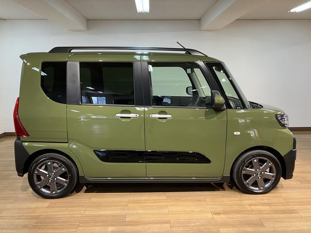 タントファンクロスターボリミテッド　ＡＣＣ／ＥＴＣ／走行８ｋｍターボ　ＡＣＣ　ＥＴＣ　スマートアシスト　バックカメラ　両側リヤパワースライドドア　プッシュボタンエンジンスタート　シートヒーター　ＬＥＤヘッドライト　アルミホイール　オートエアコン　オートライト（大阪府）の中古車