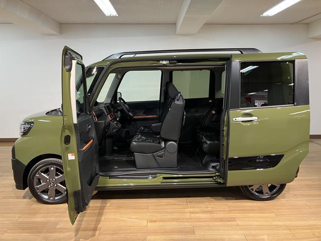 タントファンクロスターボリミテッド　ＡＣＣ／ＥＴＣ／走行８ｋｍターボ　ＡＣＣ　ＥＴＣ　スマートアシスト　バックカメラ　両側リヤパワースライドドア　プッシュボタンエンジンスタート　シートヒーター　ＬＥＤヘッドライト　アルミホイール　オートエアコン　オートライト（大阪府）の中古車