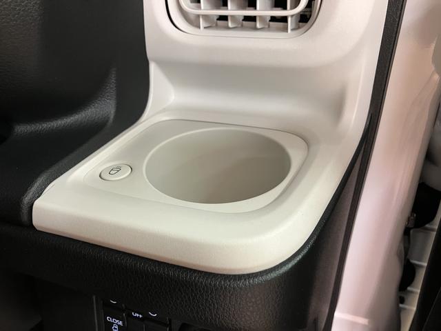 ムーヴキャンバスストライプスＧ　Ｒ７年式／２５年モデルナビ／バックカメラサポカーＳワイド適合　バックカメラ対応　ＵＳＢ接続端子　電動パーキングブレーキ　シートヒーター　両側オートスライドドア　Ｐスタート　ホッとカップホルダー　キーフリー（大阪府）の中古車