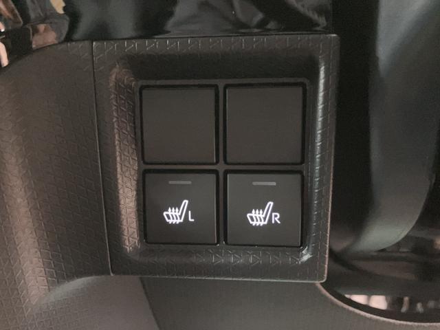 タントカスタムＲＳ　Ｒ７年式／バックカメラ対応／走行３８ｋｍターボ　スマートアシスト　バックカメラ　両側リヤパワースライドドア　プッシュボタンエンジンスタート　シートヒーター　ＬＥＤヘッドライト　アルミホイール　オートエアコン　オートライト　ＡＢＳ（大阪府）の中古車