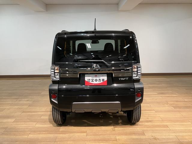 タフトＧターボ　ダーククロムベンチャー　Ｒ７年式／バックカメラ対応スカイフィールトップ　アダプティブクルーズコントロール　ＬＥＤヘッド／フォグ　運／助シートヒーター　プッシュボタンスタート　キーフリー　電動パーキングブレーキ　バックカメラ　１５インチアルミホイール（大阪府）の中古車