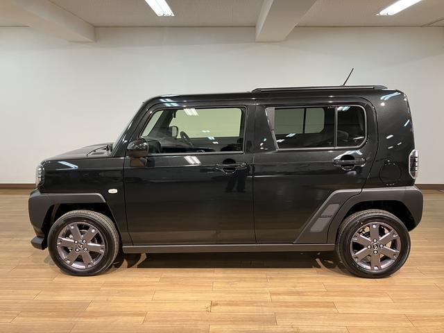 タフトＧターボ　ダーククロムベンチャー　Ｒ７年式／バックカメラ対応スカイフィールトップ　アダプティブクルーズコントロール　ＬＥＤヘッド／フォグ　運／助シートヒーター　プッシュボタンスタート　キーフリー　電動パーキングブレーキ　バックカメラ　１５インチアルミホイール（大阪府）の中古車