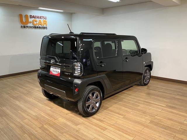 タフトＧターボ　ダーククロムベンチャー　Ｒ７年式／バックカメラ対応スカイフィールトップ　アダプティブクルーズコントロール　ＬＥＤヘッド／フォグ　運／助シートヒーター　プッシュボタンスタート　キーフリー　電動パーキングブレーキ　バックカメラ　１５インチアルミホイール（大阪府）の中古車