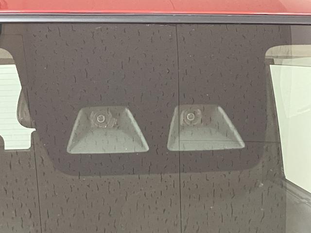 トールカスタムＧ　ターボ　ＳＡIII　９インチナビ／パノラマカメラスマートアシストＩＩＩ　ＬＥＤヘッドライト／フォグ　９インチナビ　パノラマカメラ　ＥＴＣ　両側電動スライドドア　クルーズコントロール　オートエアコン　キーフリー　アルミホイール（大阪府）の中古車